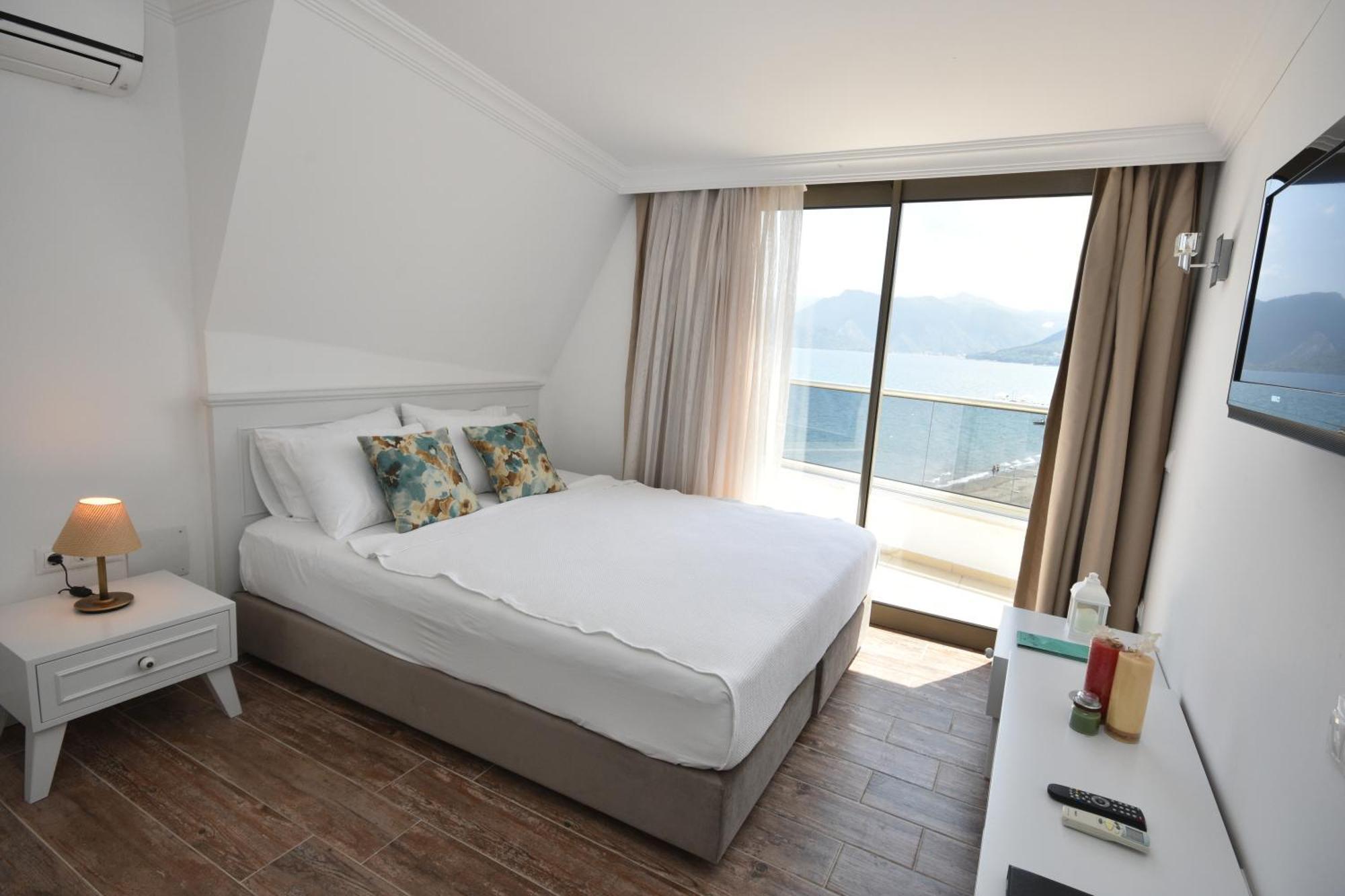 Aurasia Beach Hotel Marmaris Esterno foto